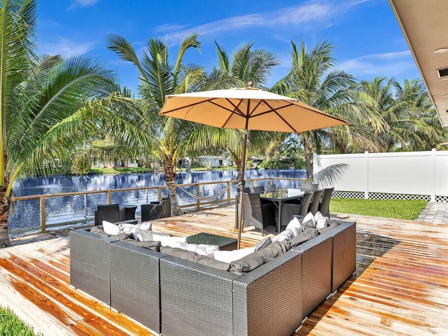 5-Star Lakefront Oasis In Hollywood-Hard Rock Casino Φορτ Λόντερντεϊλ Εξωτερικό φωτογραφία