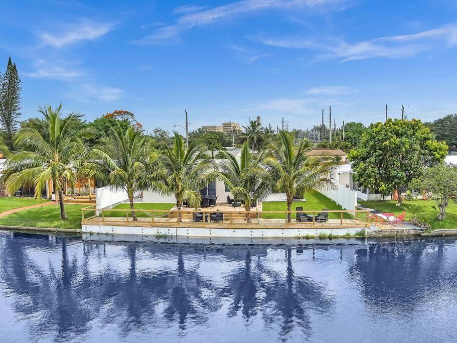 5-Star Lakefront Oasis In Hollywood-Hard Rock Casino Φορτ Λόντερντεϊλ Εξωτερικό φωτογραφία