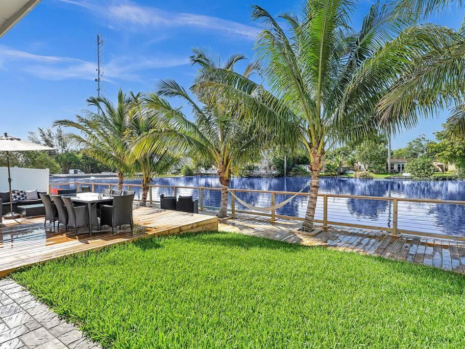 5-Star Lakefront Oasis In Hollywood-Hard Rock Casino Φορτ Λόντερντεϊλ Εξωτερικό φωτογραφία